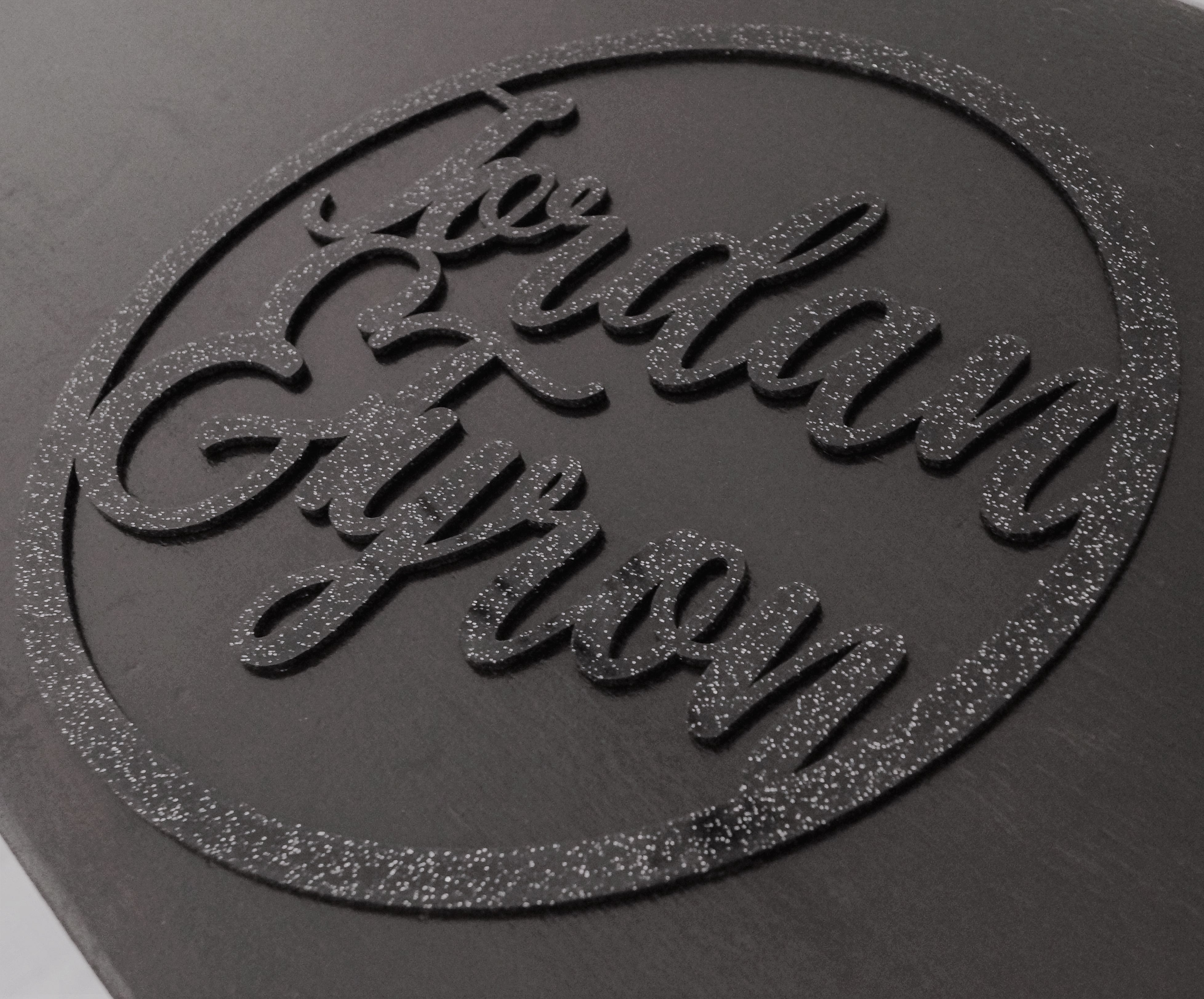 Circle Engagement/Wedding/Birthday Sign