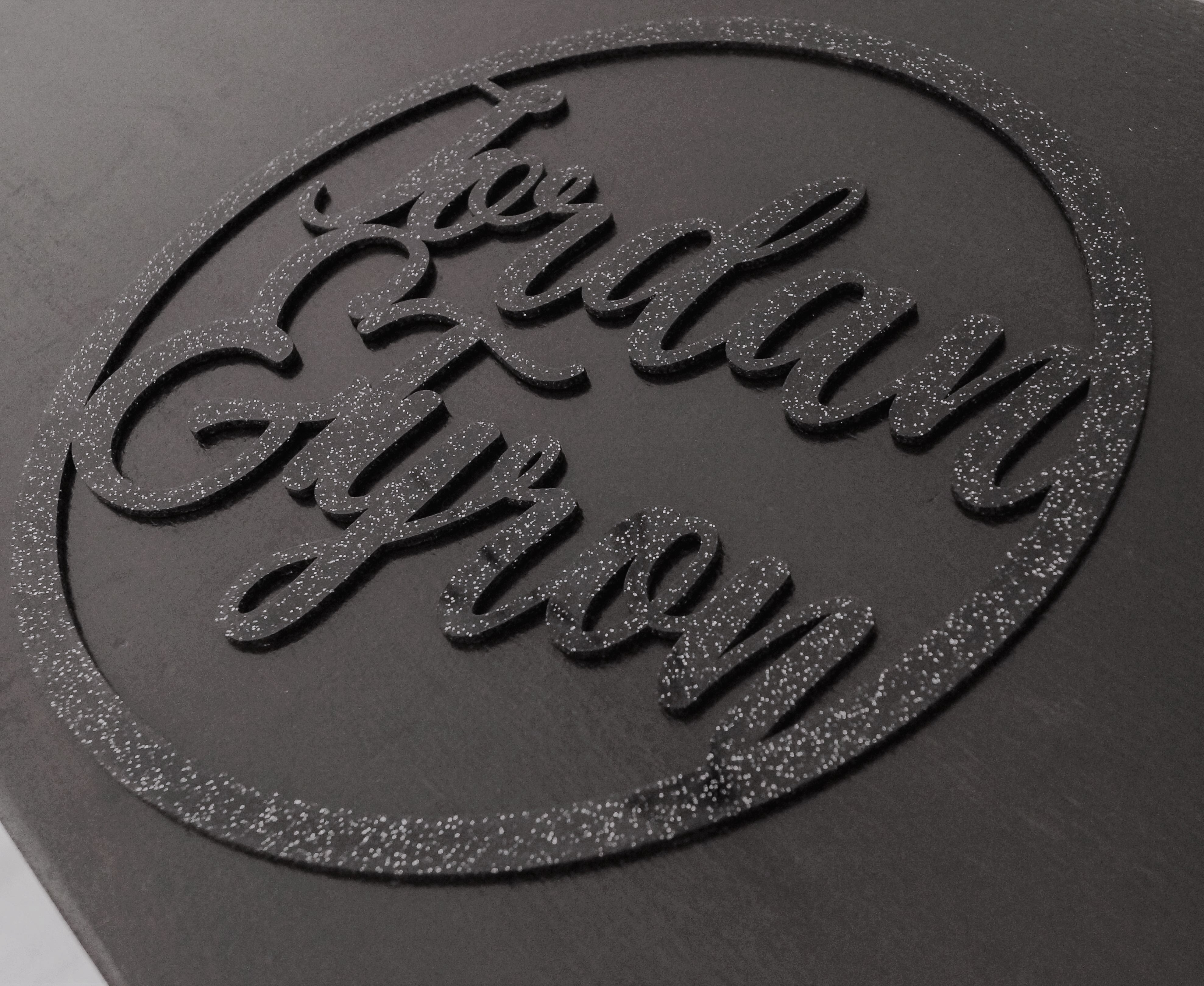 Circle Engagement/Wedding/Birthday Sign