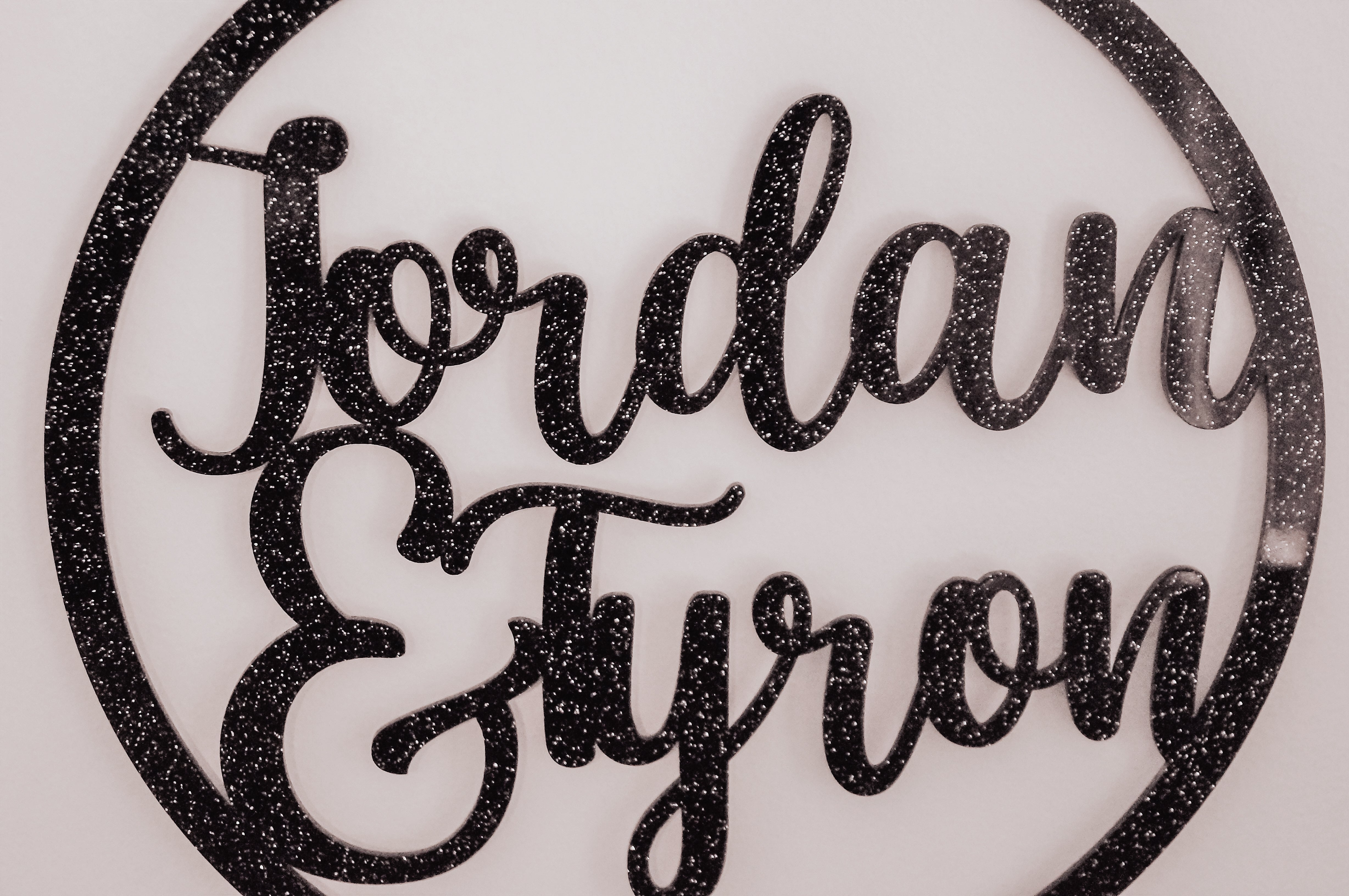 Circle Engagement/Wedding/Birthday Sign